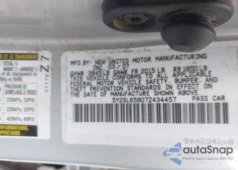 2007 Pontiac Vibe z USA, uszkodzony, nr VIN 5Y2SL65807Z434457